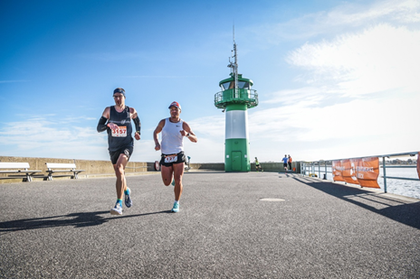 1. Wendepunkt am Leuchtturm bei knapp 21km