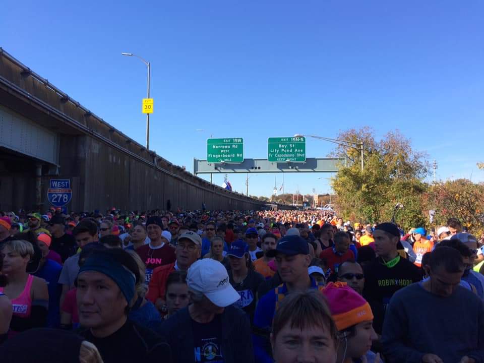 Am Start des NYC Marathon